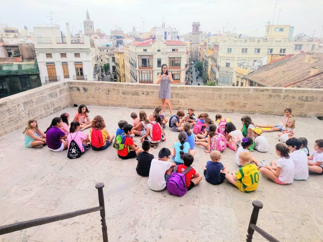 Escuela de Verano en Valencia: Arte y Diversión
